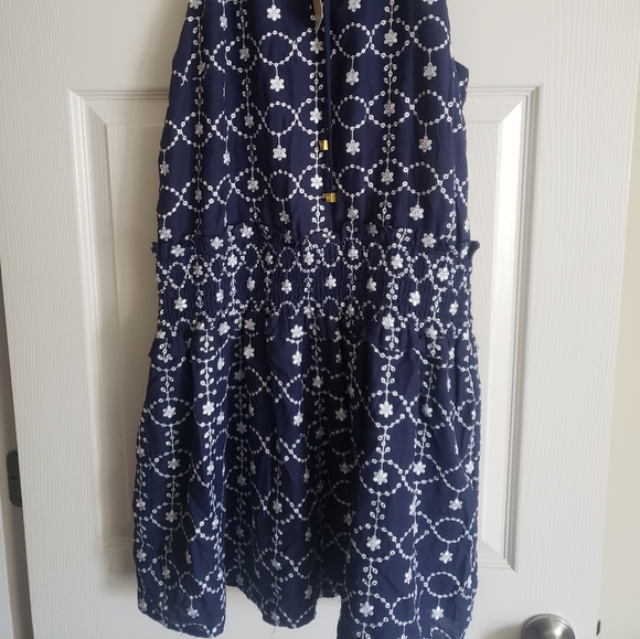 Michael Kors Dress - Picture 2 of 5